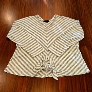 Karen Kane Sweater Vneck Tie-Front Gray Stripe 3/4 Sleeve XL